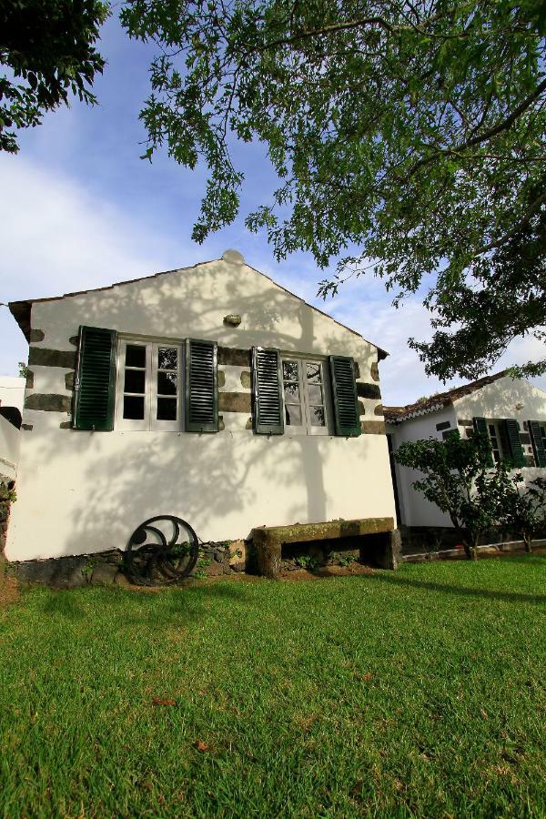 Monserrate - Galera Cottage Caloura Exterior photo